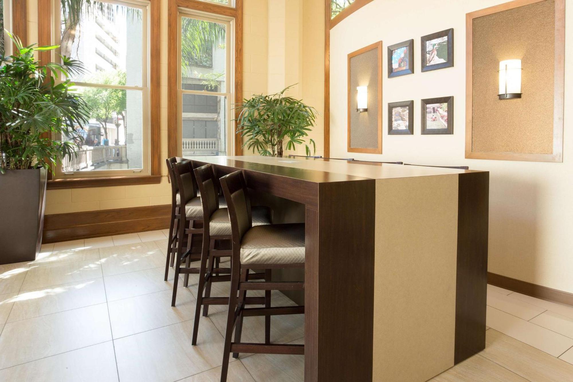 Drury Inn & Suites San Antonio Riverwalk Ngoại thất bức ảnh